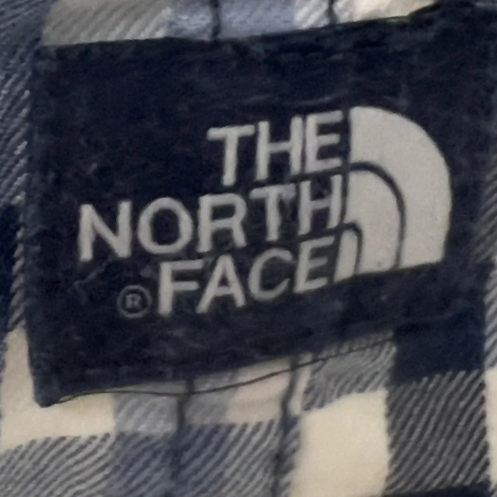 The North Face Shirt Mens M Blue Plaid Long Sleeve Button Down Outdoor Casual